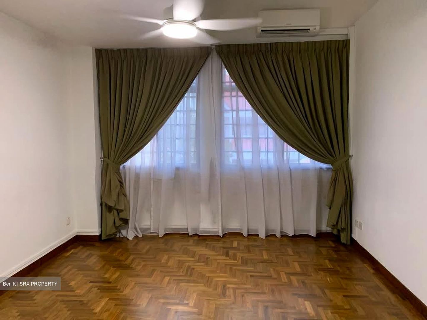 Barker Road (D11), Terrace #549979431